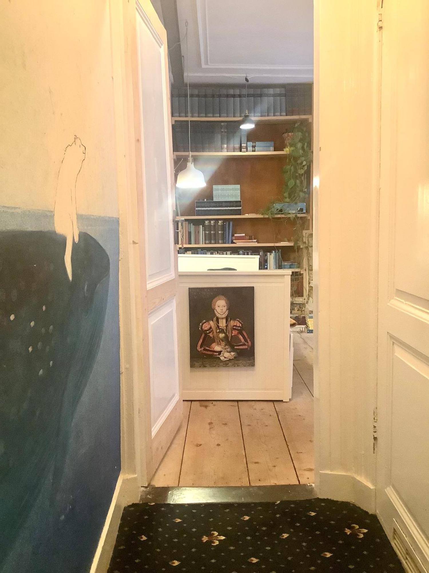 Alojamento de Acomodação e Pequeno-almoço Bookstor Atelier Haia